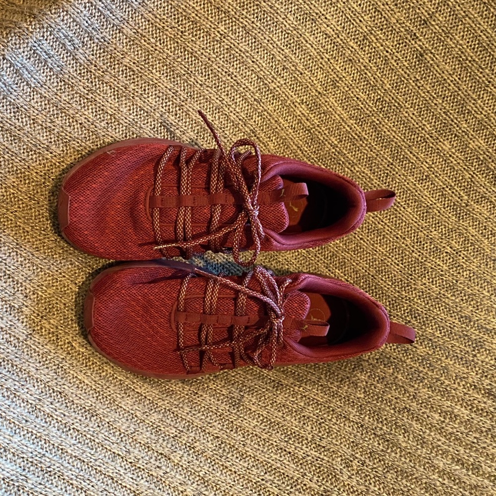 Puma soft foam sneakers